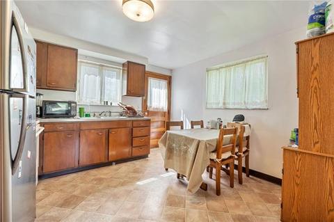 808 Crestview Dr, Monaca, PA 15061 photo 11