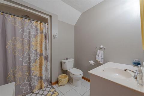 4 Arbor Ct, Irwin, PA 15642 photo 11