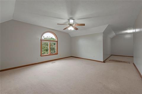 4 Arbor Ct, Irwin, PA 15642 photo 10