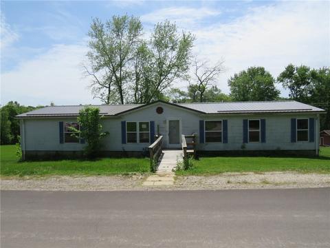 208 Stevenson St, Midway, PA 15060