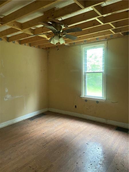 170 First Ave, New Eagle, PA 15067 photo 5