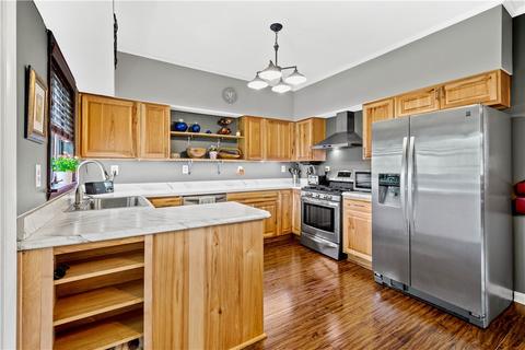 23 Second St, Lawrence, PA 15055 photo 7