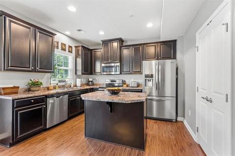 2102 Pointe View Dr, Mars, PA 16046 photo 8