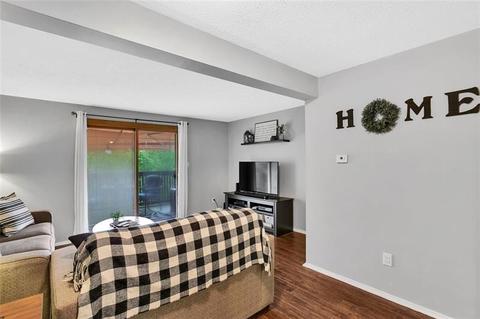 2 Shadow Dr, Pittsburgh, PA 15227 photo 12