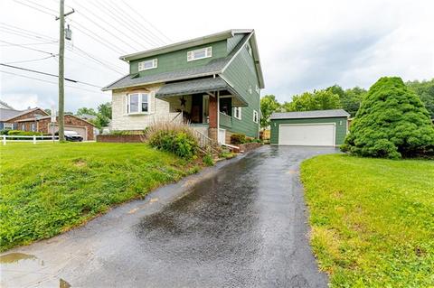 2634 River Rd, Vandergrift, PA 15690 photo 1