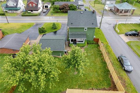 2634 River Rd, Vandergrift, PA 15690 photo 2