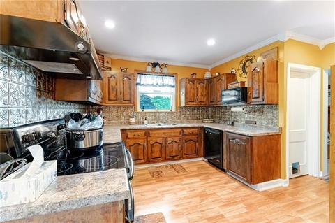 2634 River Rd, Vandergrift, PA 15690 photo 5