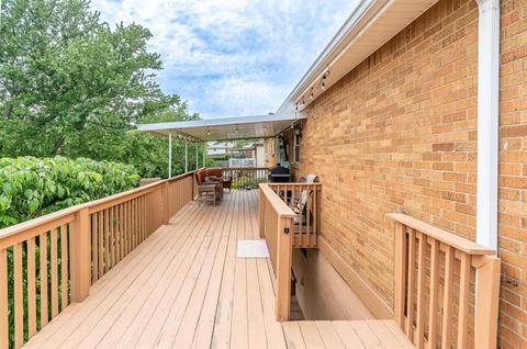 110 Chestnut Dr, Monaca, PA 15061 photo 7