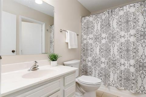 166 Woodhaven Dr, Seven Fields, PA 16046 photo 12