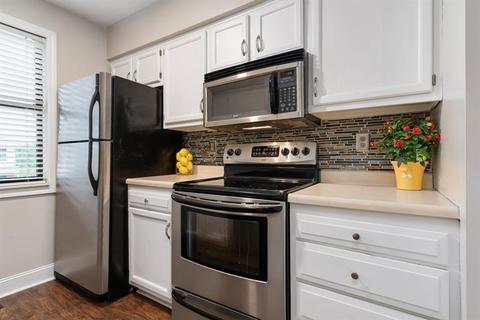 166 Woodhaven Dr, Seven Fields, PA 16046 photo 7