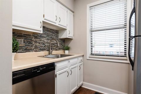 166 Woodhaven Dr, Seven Fields, PA 16046 photo 6