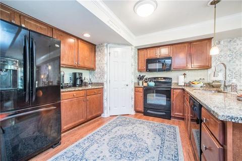 403 Adele Ct, Pittsburgh, PA 15229 photo 6