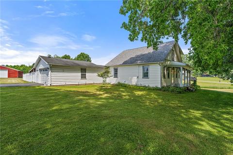 1511 Marr Rd, Pulaski, PA 16143