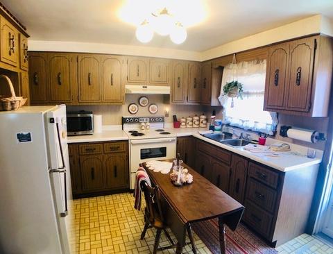 199 Main St, New Eagle, PA 15067 photo 5