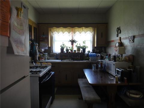 145 Main St, New Eagle, PA 15067 photo 10
