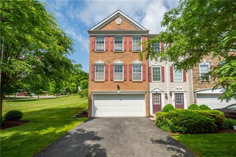 144 Lockheed Dr, Carnot-moon, PA 15108 photo 1