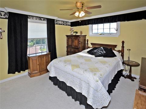 4004 School, Irwin, PA 15642 photo 12