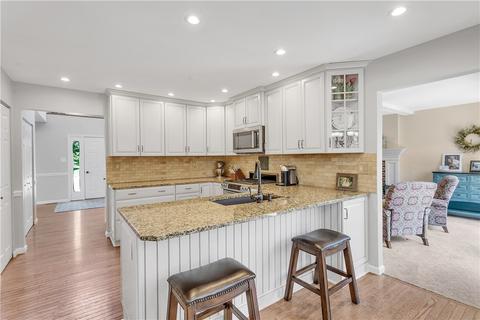 404 Farrington Dr, Seven Fields, PA 16046 photo 13