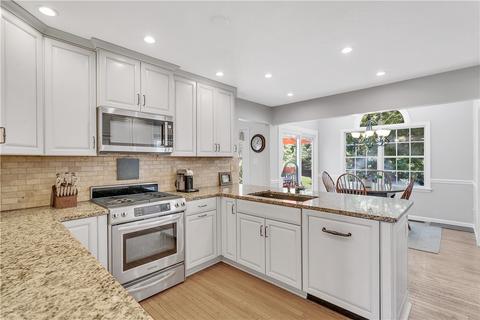 404 Farrington Dr, Seven Fields, PA 16046 photo 15