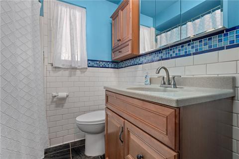 938 E Arcadia Dr, Mccandless, PA 15237 photo 19