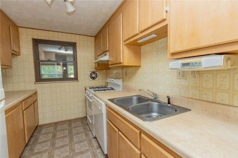 211 Argyle Dr, Apollo, PA 15613 photo 9