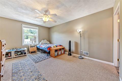 108 Old Ridge Rd, Coraopolis, PA 15108 photo 11