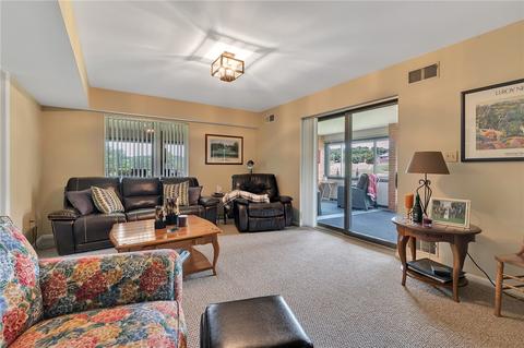 100 Pebble Beach Ct #1, Ohioville, PA 15009 photo 20