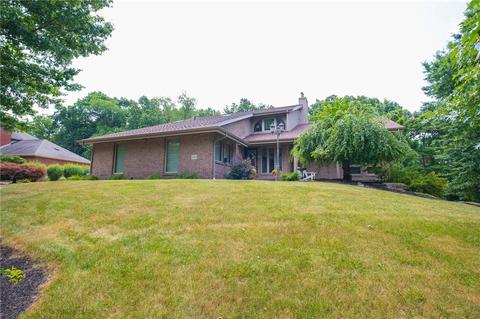 4784 Oakhurst Ave, Hampton, PA 15044