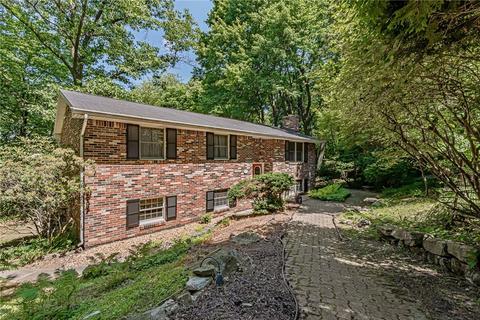 701 E 4th Ave, Derry, PA 15627 photo 23