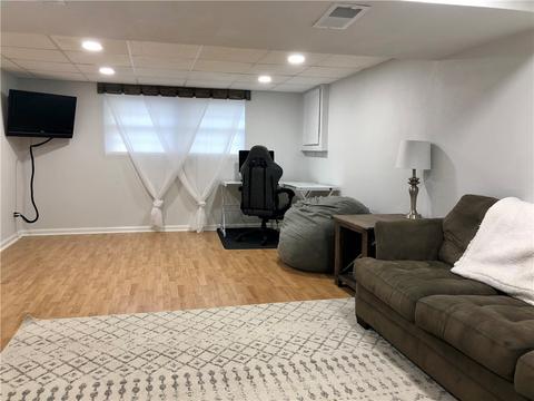 392 Highview St, Mccandless, PA 15237 photo 17