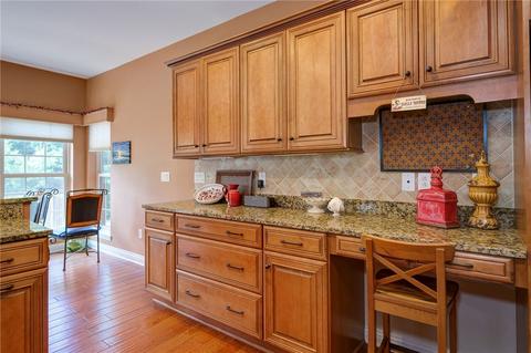 2356 Willow Run Ct, Hampton, PA 15044 photo 7
