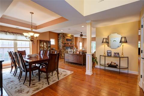 2356 Willow Run Ct, Hampton, PA 15044 photo 3