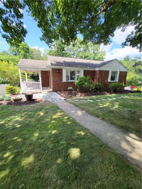 313 Lynette Pl, Mccandless, PA 15237 photo 1