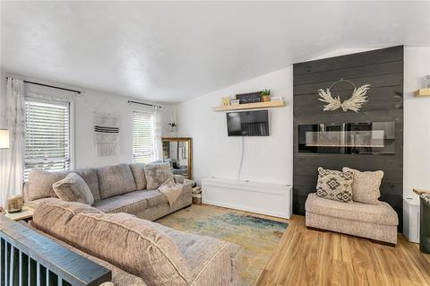 111 Cameron Dr, Irwin, PA 15642 photo 2