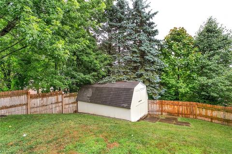 111 Cameron Dr, Irwin, PA 15642 photo 23
