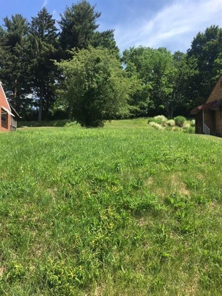 0 Darlington Rd, Collier Twp, PA 15106