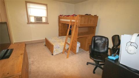 726 9th St, Irwin, PA 15642 photo 11