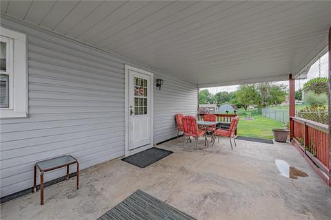 2040 Guffy Rd, North Huntingdon, PA 15642 photo 15