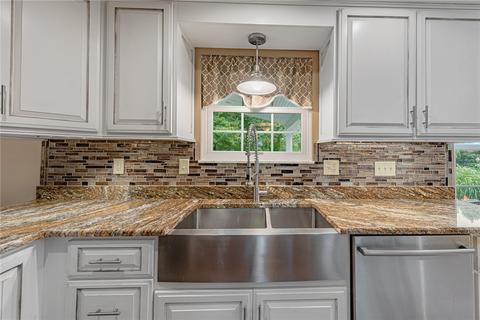 428 Jackson Dr, Apollo, PA 15613 photo 7