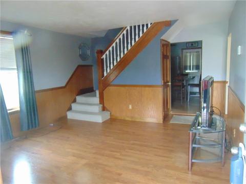 5729 Lincoln Ave, Export, PA 15632 photo 2