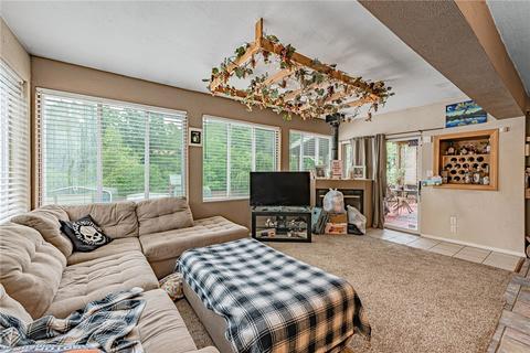 521 Utopia Rd, Apollo, PA 15613 photo 9