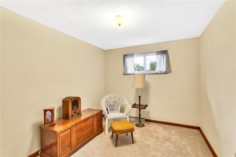 5872 Lee Ave, Export, PA 15632 photo 18