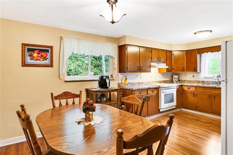 5872 Lee Ave, Export, PA 15632 photo 10