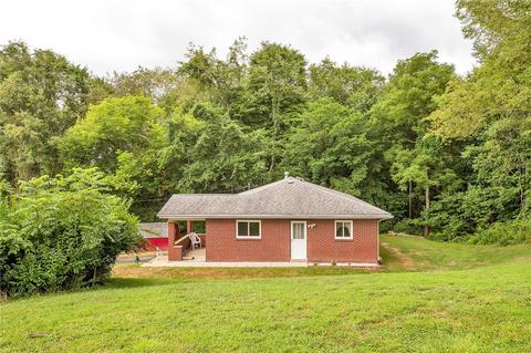 5872 Lee Ave, Export, PA 15632 photo 3