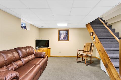 5872 Lee Ave, Export, PA 15632 photo 21