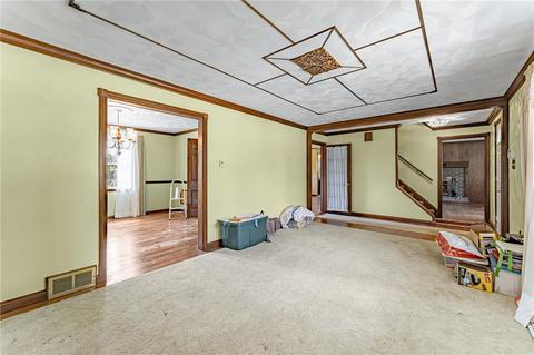 1005 Lexington Dr, Export, PA 15632 photo 8
