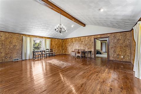 1005 Lexington Dr, Export, PA 15632 photo 4