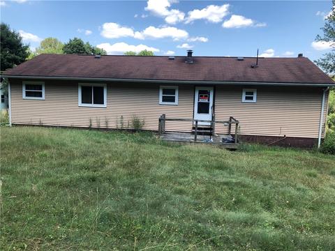 118 Charles St, Export, PA 15632 photo 2