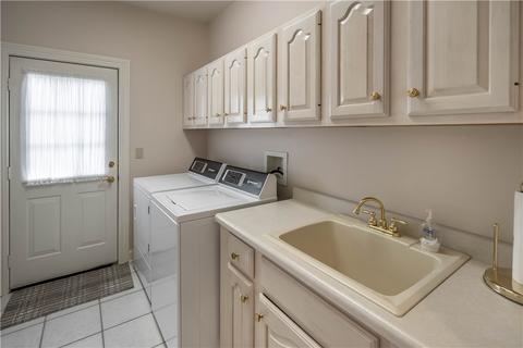 91 E Chevalier Crt, Nottingham, PA 15330 photo 14