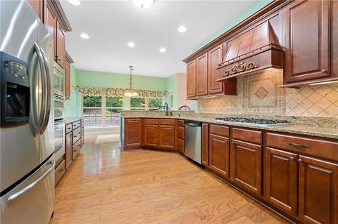 2373 Willow Run Ct, Hampton, PA 15044 photo 13